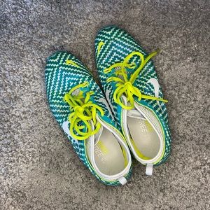 Nike athletic shoes Women’s US 7.5